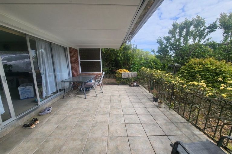 Photo of property in 5 Elizabeth Place, Mairangi Bay, Auckland, 0630