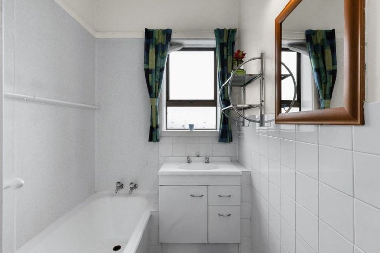 Photo of property in 809 Albert Street, Parkvale, Hastings, 4122