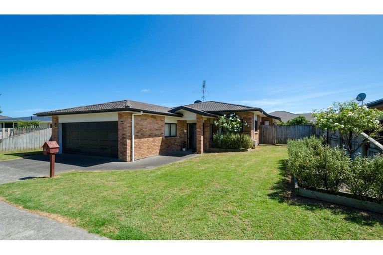 Photo of property in 36 Fordyce Road, Parakai, 0830