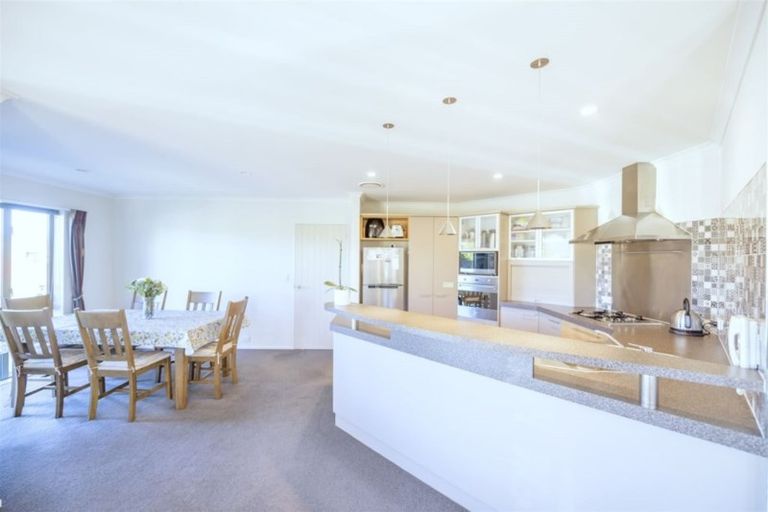 Photo of property in 37 Stallion Avenue, Halswell, Christchurch, 8025