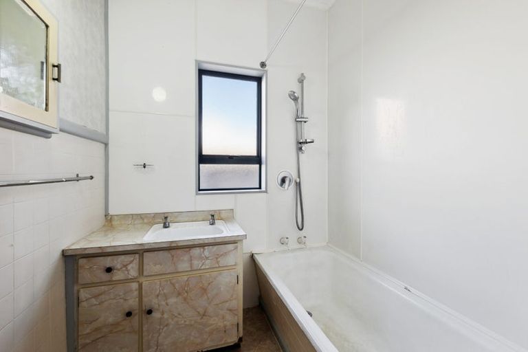 Photo of property in 23 Turi Street, Welbourn, New Plymouth, 4312