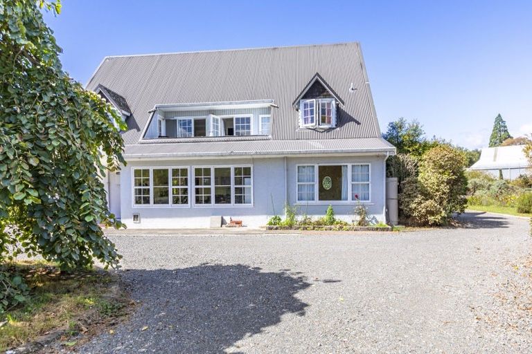 Photo of property in 11 Cook Street, Waipukurau, 4200