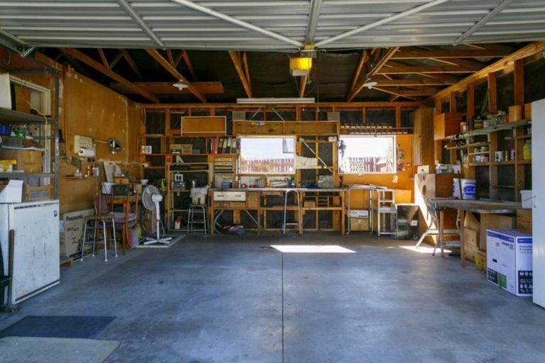 Photo of property in 20 Wembley Place, Richmond Heights, Taupo, 3330