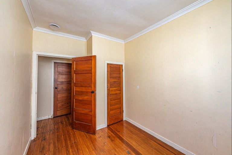 Photo of property in 18 Seddon Street, Aramoho, Whanganui, 4500