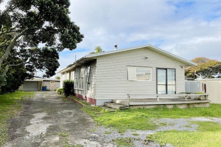 Photo of property in 231 Swanson Road, Henderson, Auckland, 0610