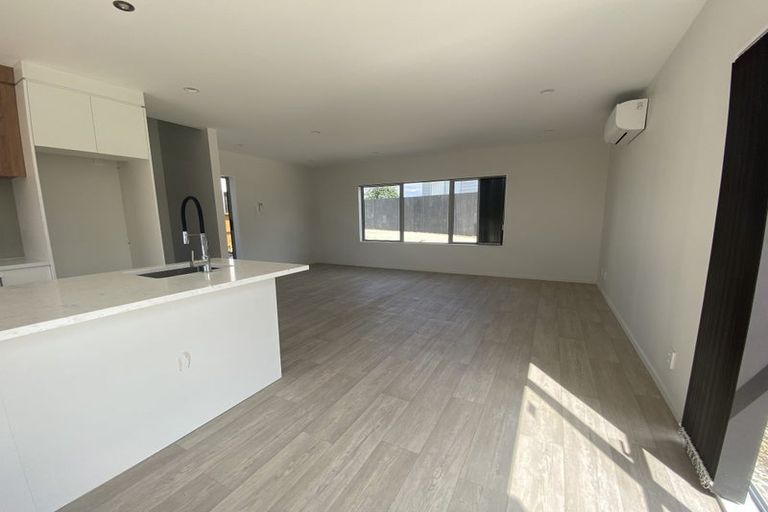 Photo of property in 24c Sabot Place, Massey, Auckland, 0614