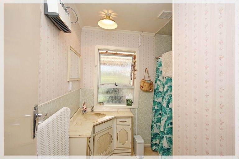 Photo of property in 19 Andrews Street, Foxton Beach, Foxton, 4815