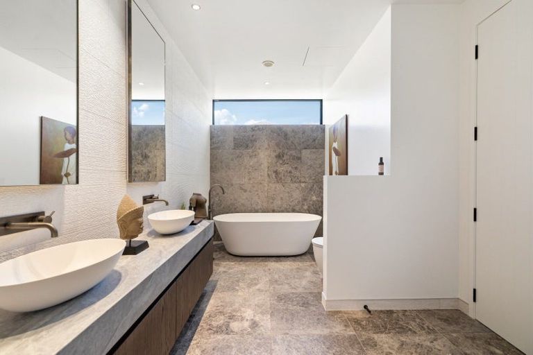 Photo of property in Meadowstone Alpha Series, 6 Petalite Lane, Wanaka, 9305