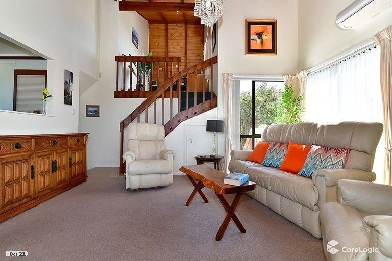 Photo of property in 31 Everard Avenue, Army Bay, Whangaparaoa, 0930