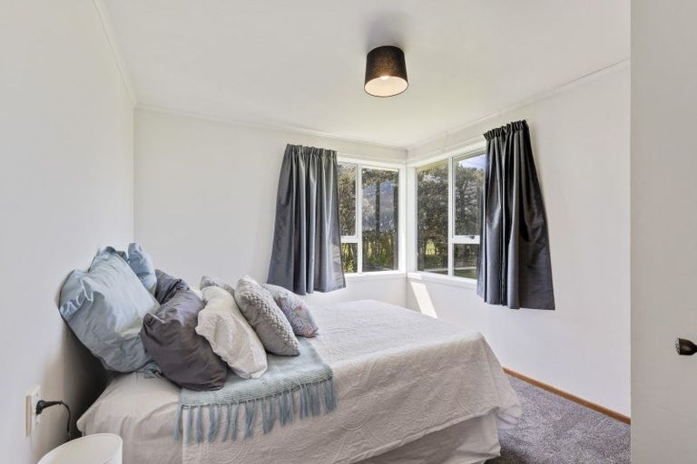 Photo of property in 260 Main North Road, Motunui, Waitara, 4383