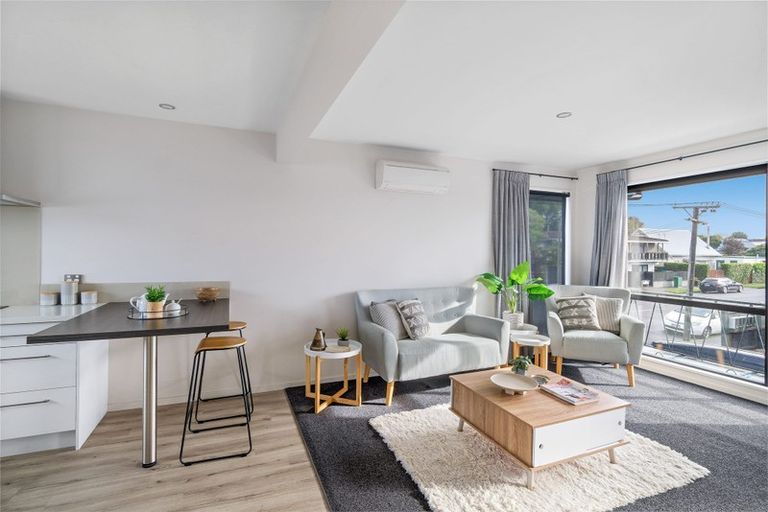 Photo of property in 4/22 Springfield Road, St Albans, Christchurch, 8014