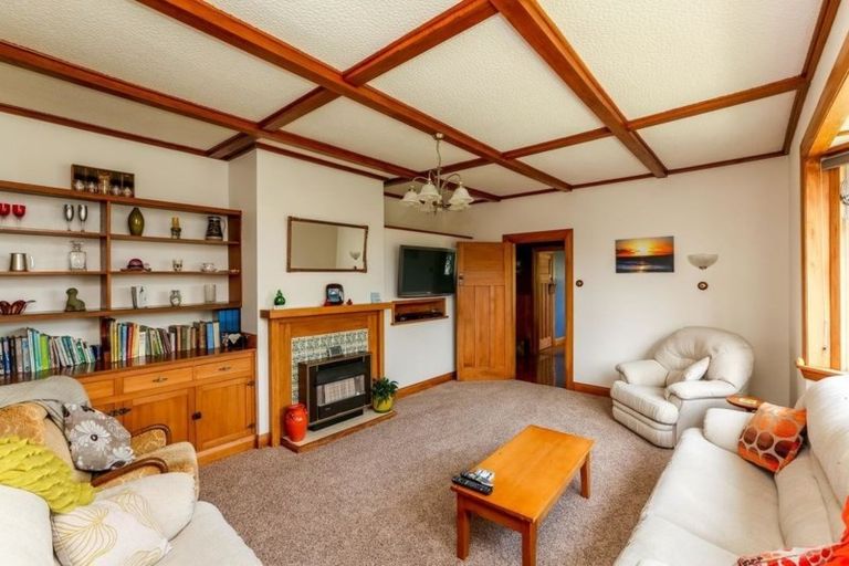 Photo of property in 3 Henui Street, Strandon, New Plymouth, 4312