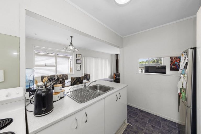 Photo of property in 7 Scarlet Drive, Ranui, Auckland, 0612