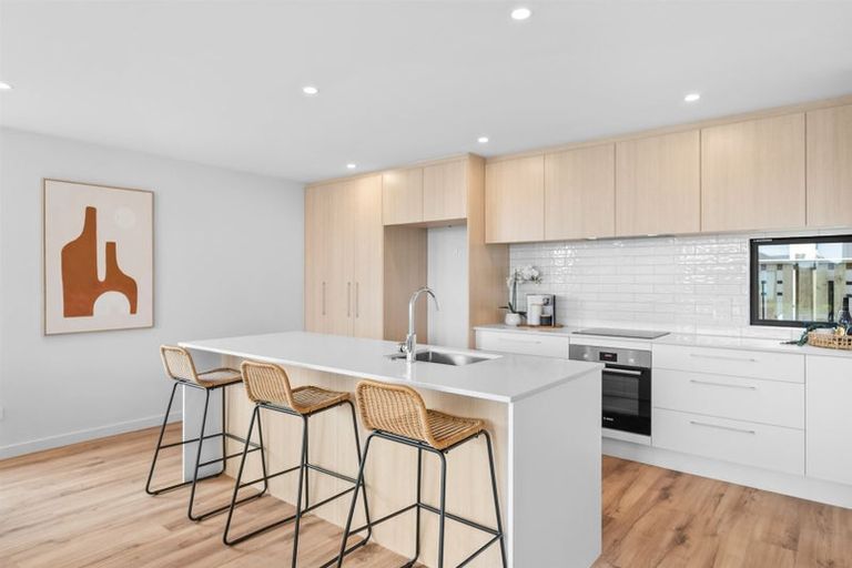 Photo of property in 6/6 Skibbereen Drive, Halswell, Christchurch, 8025