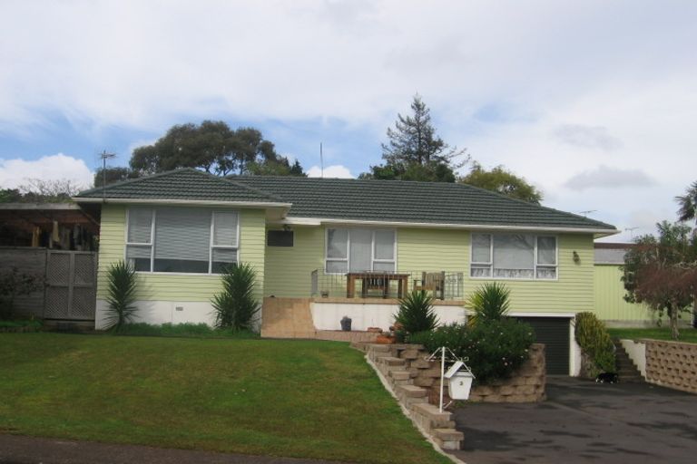 Photo of property in 3 Mack Place, Red Hill, Papakura, 2110