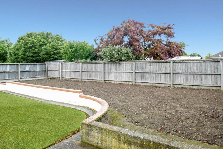 Photo of property in 8 Moreland Avenue, Papanui, Christchurch, 8053