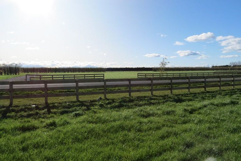 Photo of property in 18 Westview Drive, Tinwald, Ashburton, 7700