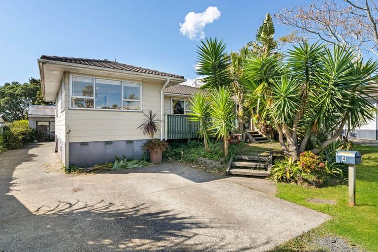 Photo of property in 4 Spode Place, Henderson, Auckland, 0612