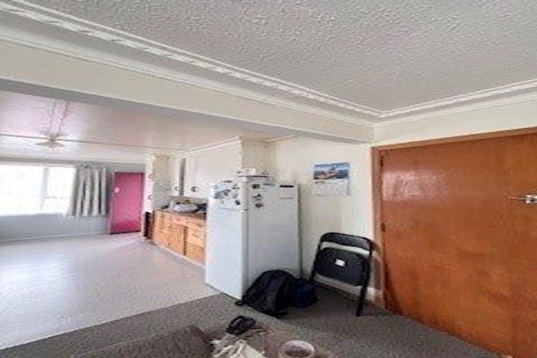 Photo of property in 22 Constitution Avenue, Milton, 9220