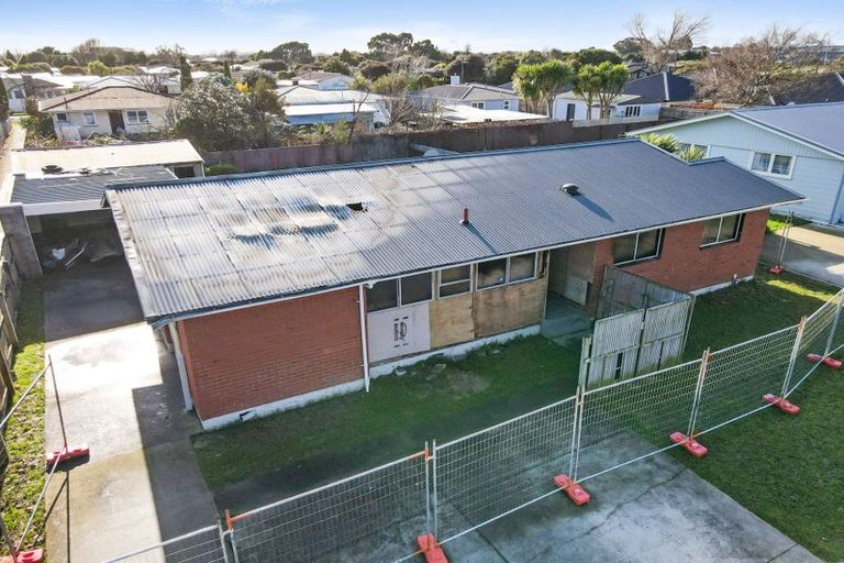 Photo of property in 38 Stillwater Place, Westbrook, Palmerston North, 4412