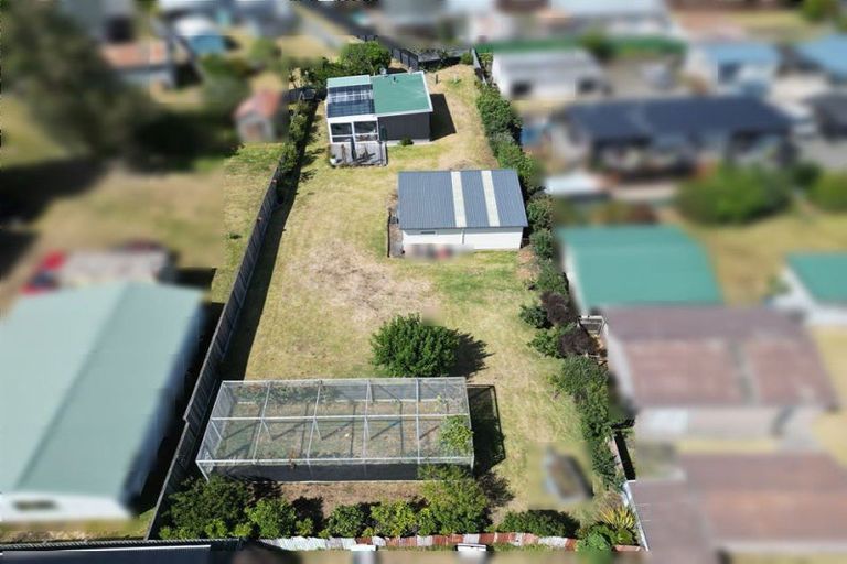 Photo of property in 3 Kent Terrace, Foxton Beach, Foxton, 4815