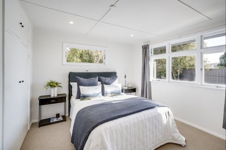 Photo of property in 45 Middle Road, Havelock North, 4130