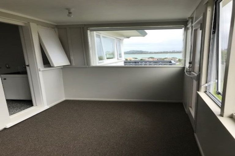 Photo of property in 11 Lynton Road, Bucklands Beach, Auckland, 2012