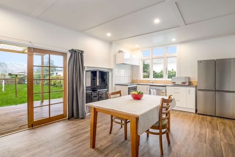 Photo of property in 42 Seddon Street, Aramoho, Whanganui, 4500