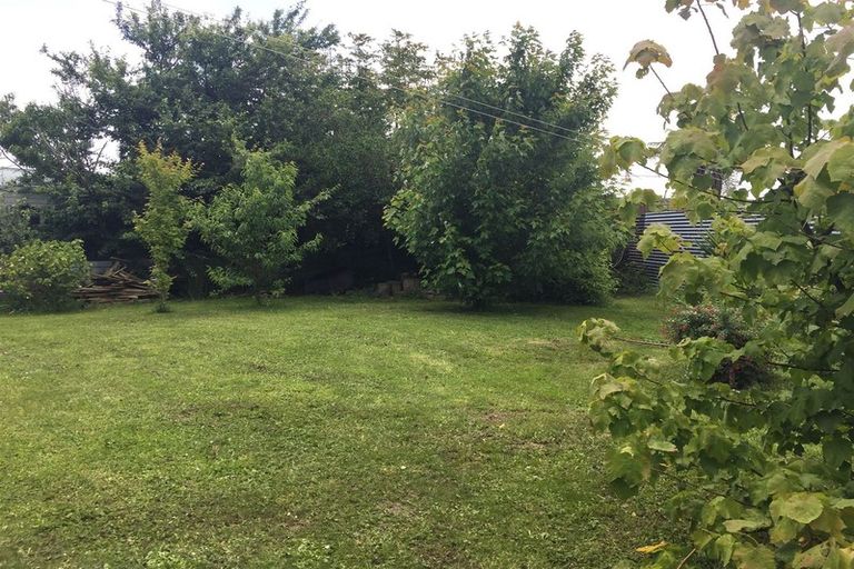 Photo of property in 10 East Road, Shannon, 4821