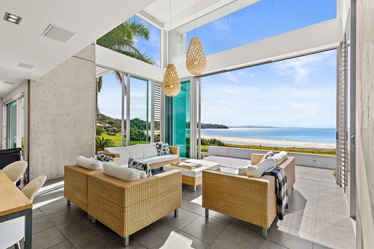 Photo of property in 11 Highland Lass Place, Langs Beach, Waipu, 0582