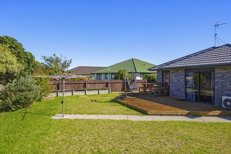 Photo of property in 108 Makarini Street, Paraparaumu, 5032