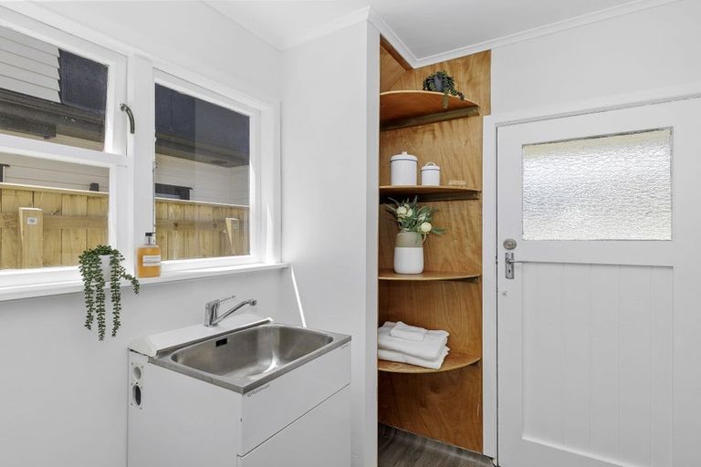 Photo of property in 11 Maclean Street, Whataupoko, Gisborne, 4010