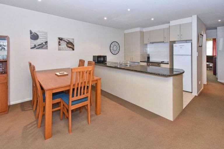 Photo of property in 11/8 Landscape Road, Papatoetoe, Auckland, 2025