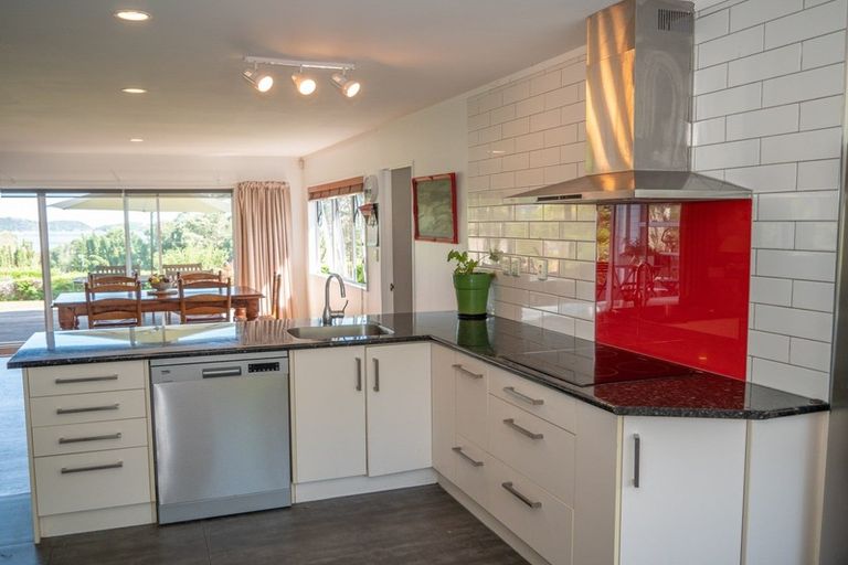 Photo of property in 51 Fosters Road, Mangonui, 0494