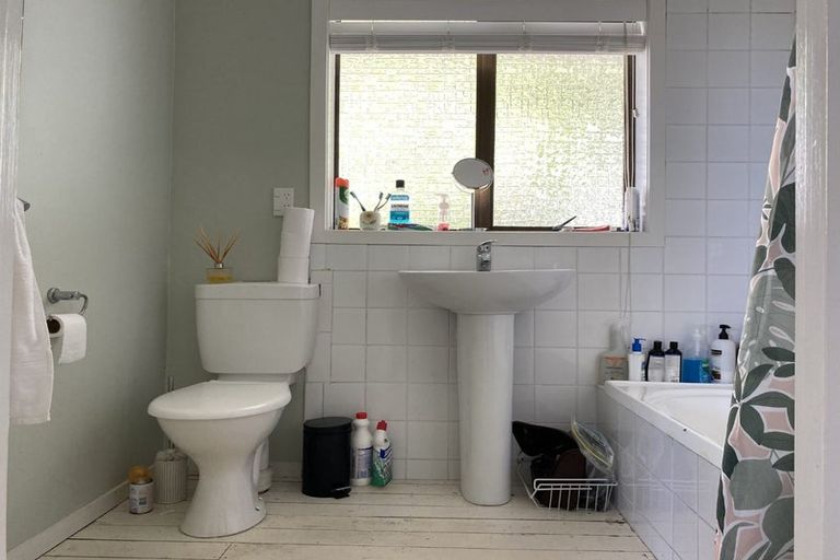 Photo of property in 2/66 Campbell Road, Mount Maunganui, 3116