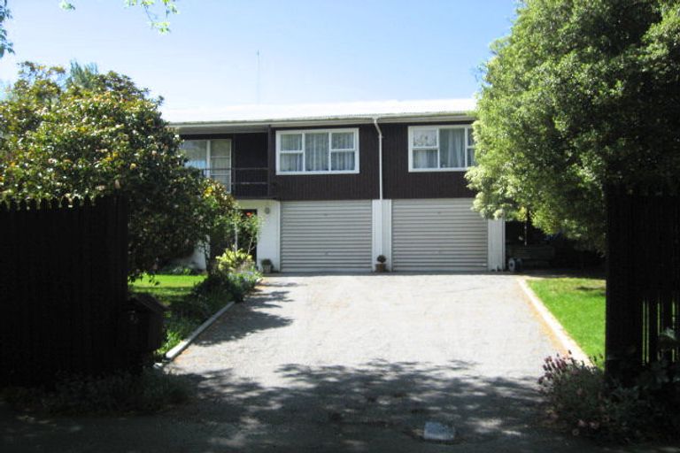 Photo of property in 32 Claridges Road, Casebrook, Christchurch, 8051