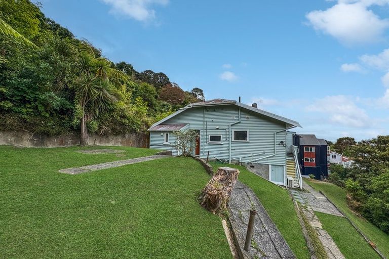 Photo of property in 20c Glenmore Street, Thorndon, Wellington, 6011