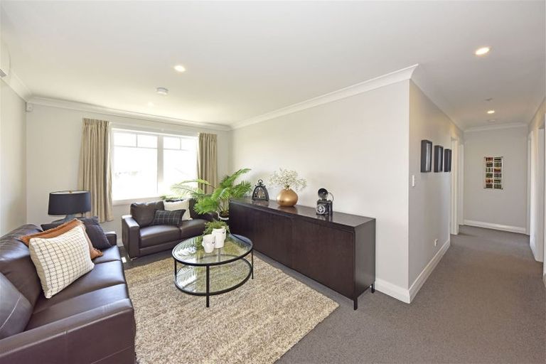 Photo of property in 37 Elba Crescent, Halswell, Christchurch, 8025