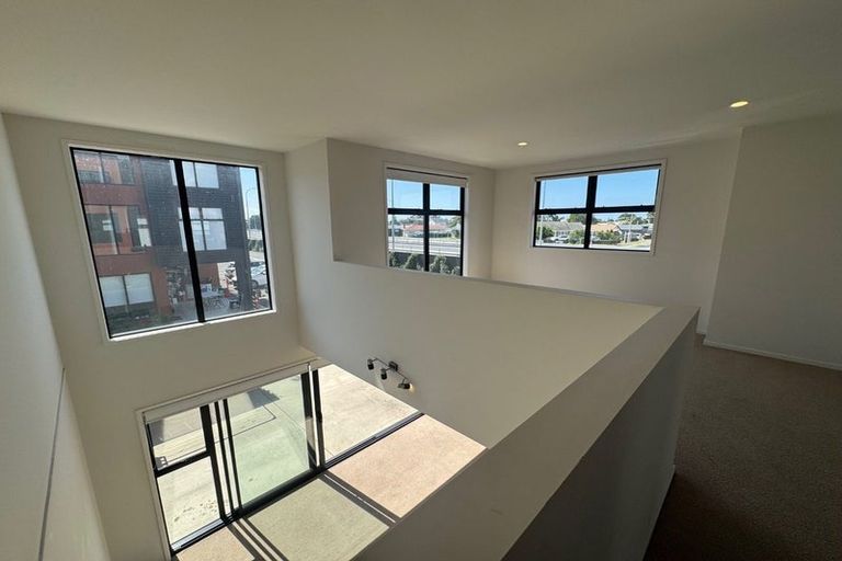 Photo of property in 34/17 Owens Place, Mount Maunganui, 3116