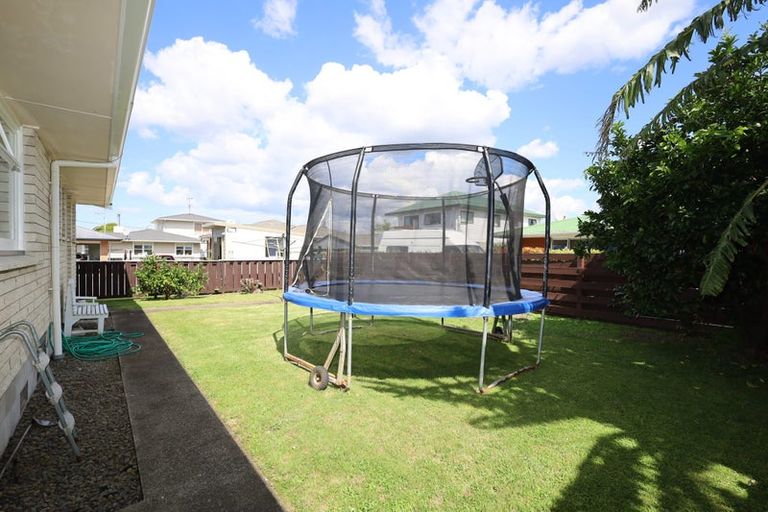 Photo of property in 3 Keilor Road, Otumoetai, Tauranga, 3110