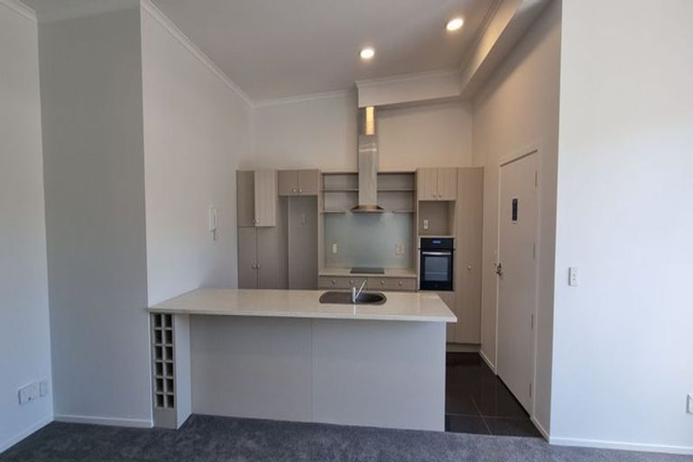 Photo of property in 23/11 Carlos Drive, Flat Bush, Auckland, 2016