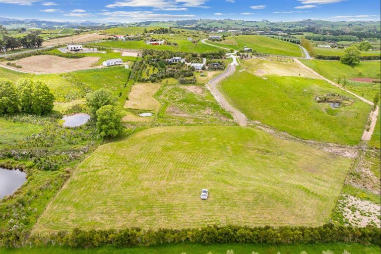 Photo of property in 20b Valley View Lane, Hakaru, 0975