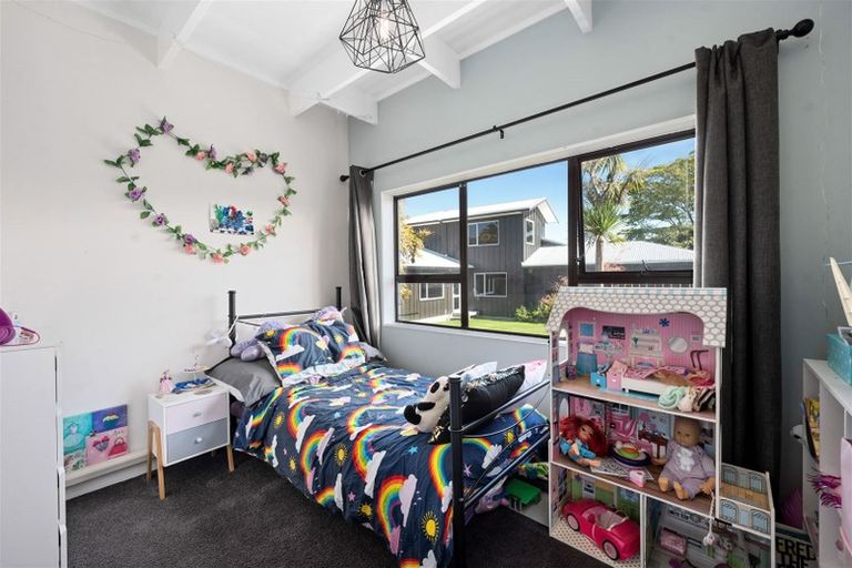 Photo of property in 28 Hyde Avenue, Richmond Heights, Taupo, 3330