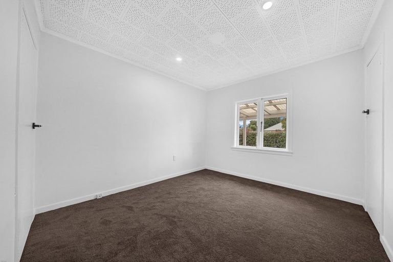 Photo of property in 76 Old Wairoa Road, Papakura, 2110