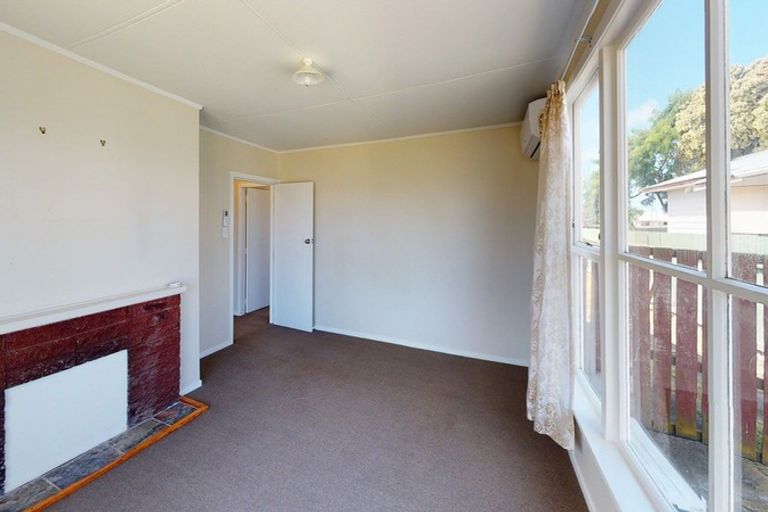 Photo of property in 60-62 Titoki Street, Castlecliff, Whanganui, 4501
