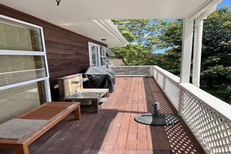 Photo of property in 1/89 Woodglen Road, Glen Eden, Auckland, 0602