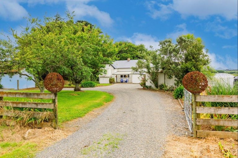 Photo of property in 413 Hatuma Road, Waipukurau, 4281
