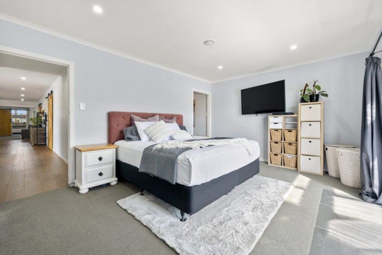 Photo of property in 26 Travers Road, Te Kauwhata, 3782