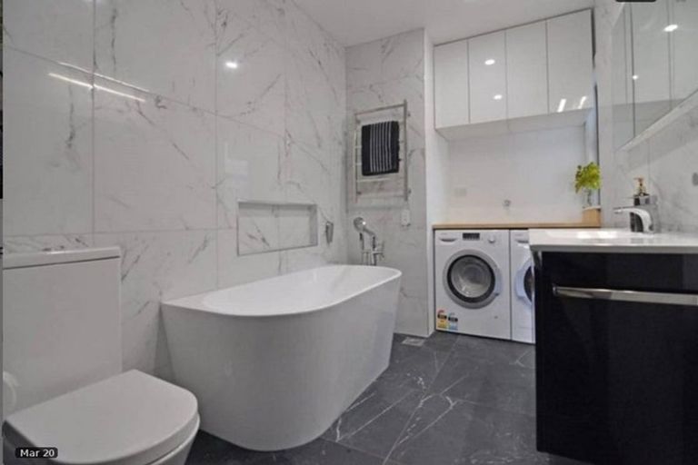 Photo of property in 46 Bleakhouse Road, Howick, Auckland, 2014