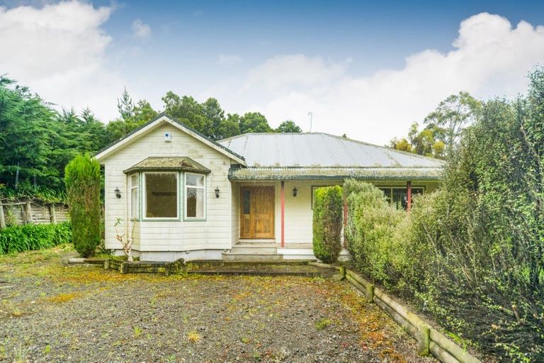 Photo of property in 82 Halcombe Road, Feilding, 4775